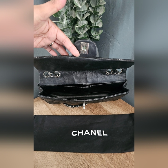 CHANEL East West Lambskin Quilted Bag - Picture 7 of 11